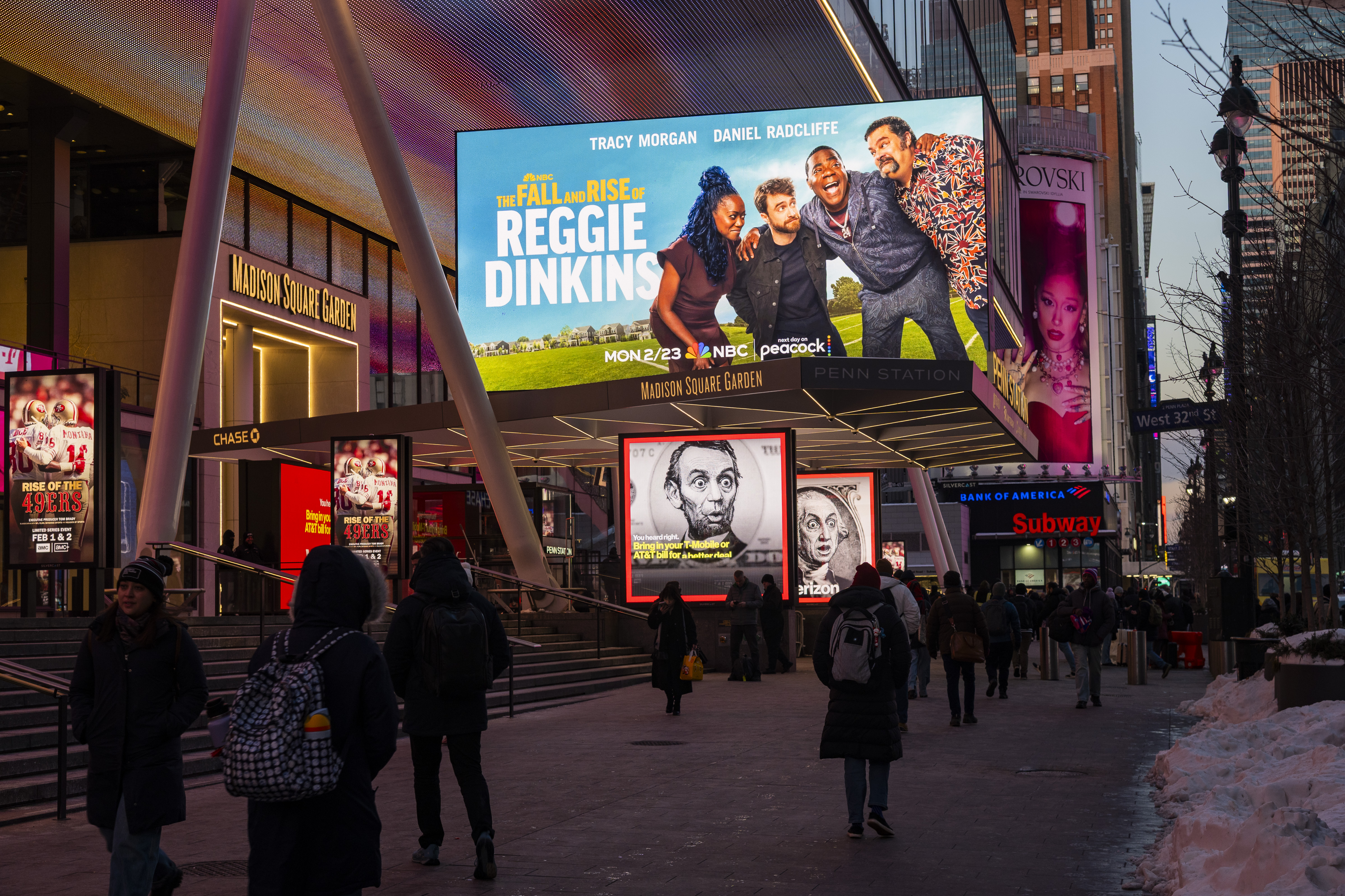 01 Msg Marquee (south) - Peacock 12